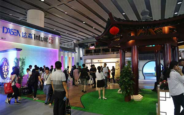 賣“光”的達森，在光亞展上如何放大招？