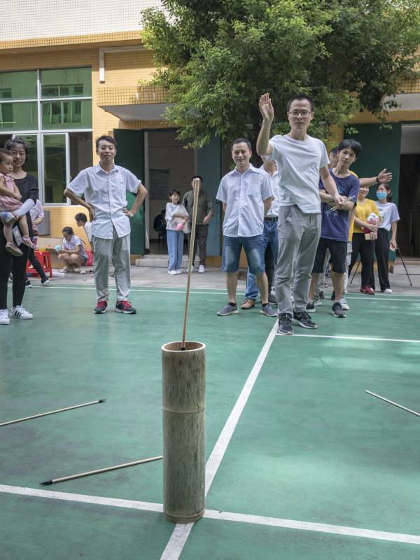 達(dá)森運動會投壺比賽
